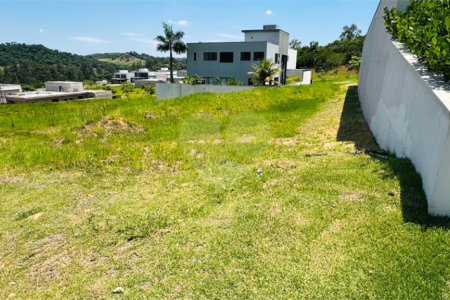Terreno à venda no condomínio Arboretum, Vinhedo - SP