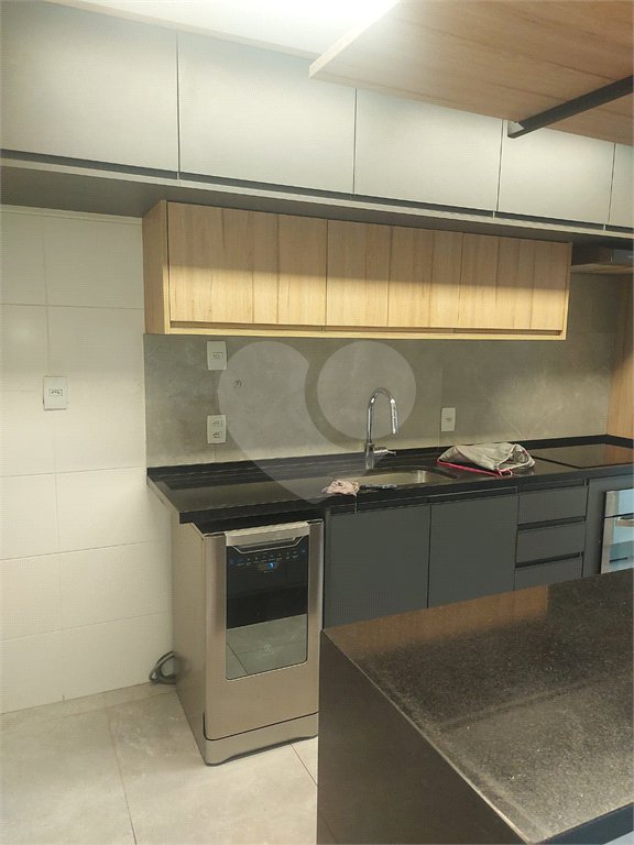 Apartamento à venda com 3 quartos, sendo 1 suíte, em Barra Funda, São Paulo, SP