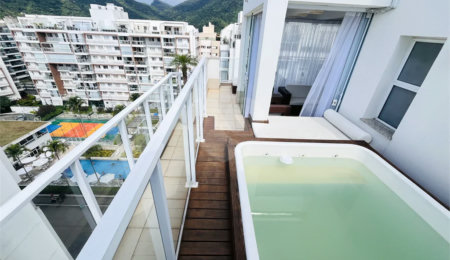Cobertura à venda com 3 quartos, sendo 2 suítes,  em Recreio dos Bandeirantes, Rio de Janeiro, RJ