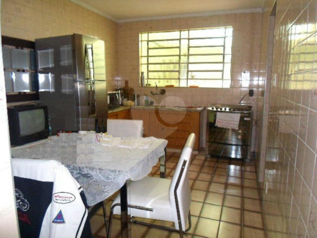 Sobrado à venda com 3 quartos, sendo 1 suíte,  em Parque Edu Chaves, São Paulo, SP