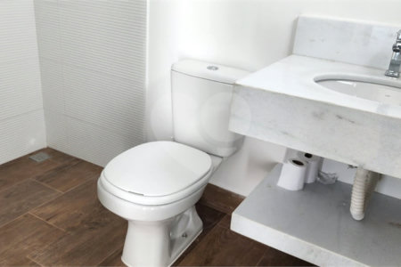 Casa à venda ou para alugar com 4 suítes no condomínio Residencial Delle Stelle, Louveira - SP