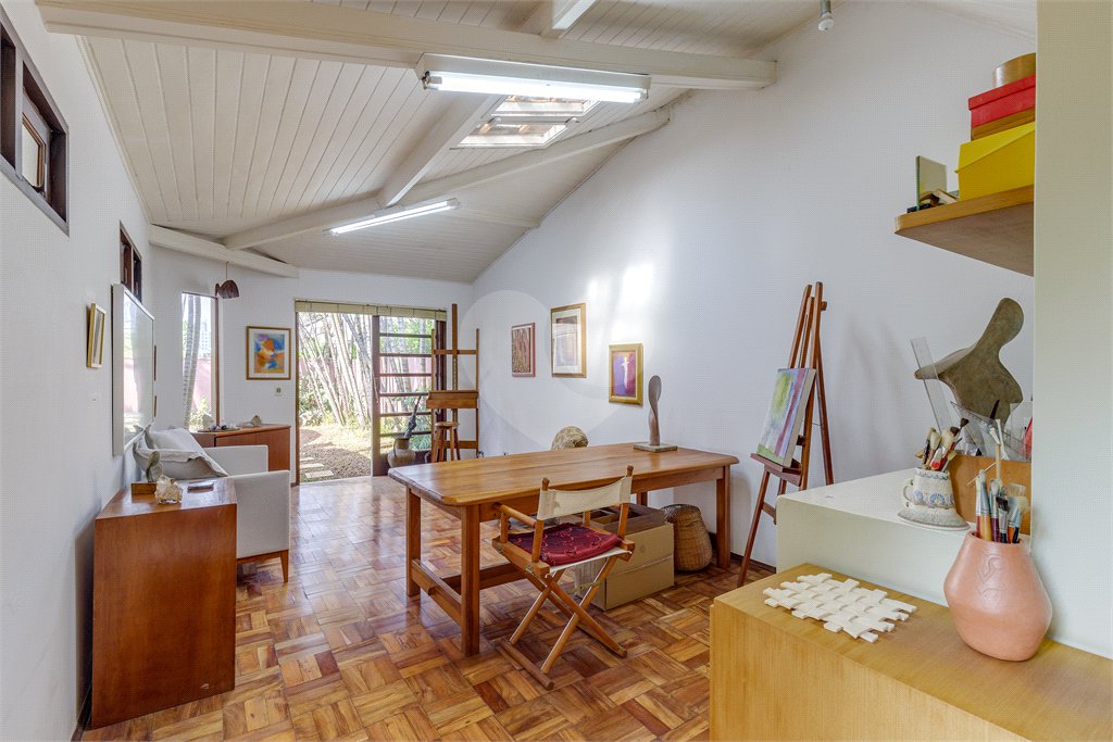 Casa Térrea à venda com 3 quartos, sendo 1 suíte,  em Chácara Monte Alegre, São Paulo, SP