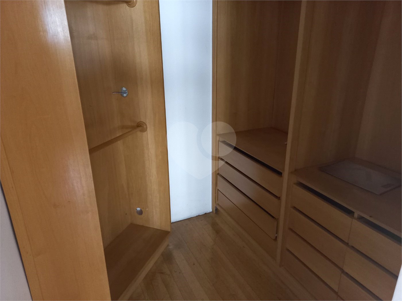 Apartamento à venda com 3 quartos, sendo 2 suítes, em Santana, São Paulo, SP