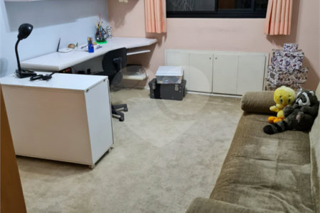 Apartamento à venda com 3 suítes em Vila Andrade, São Paulo, SP