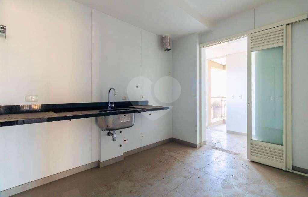 Apartamento à venda com 3 quartos, sendo 1 suíte, em Jardim da Saúde, São Paulo, SP