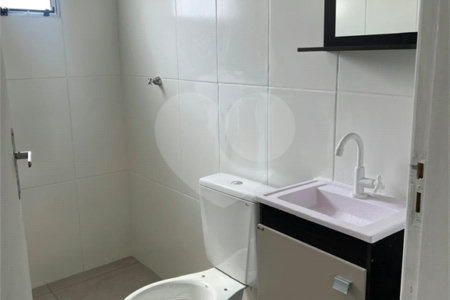 Casa à venda com 2 quartos, sendo 1 suíte, em Vila Vilma (mailasqui), São Roque, SP
