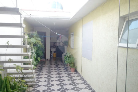 Sobrado à venda com 3 quartos em Jardim Macedônia, São Paulo, SP