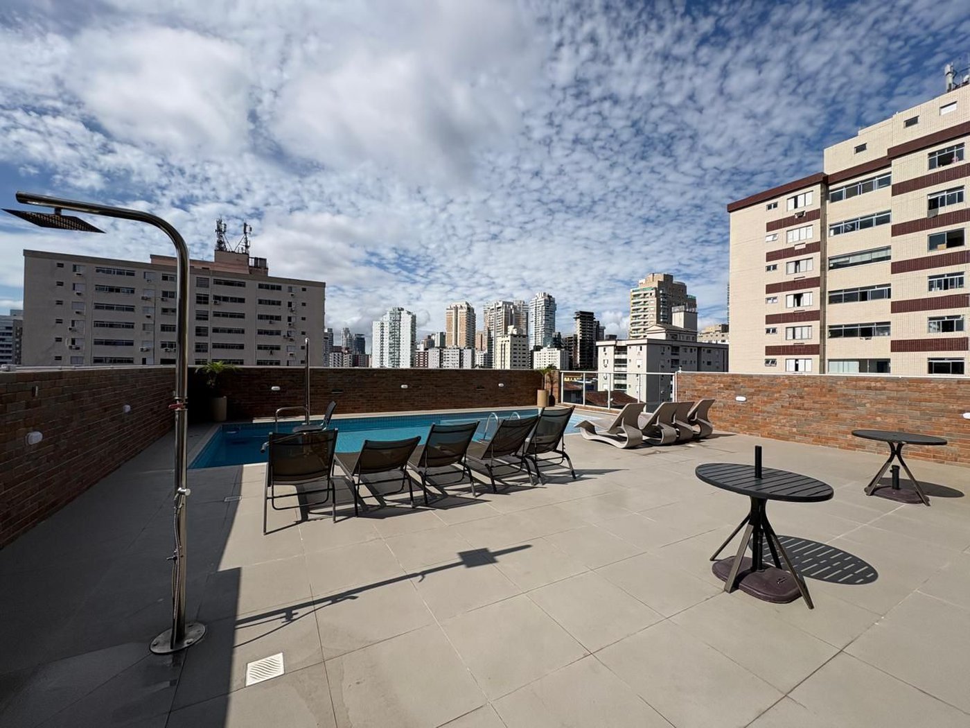 Apartamento com 2 dormitórios à venda, 66 m² por R$ 800.000,00 - Campo Grande - Santos/SP