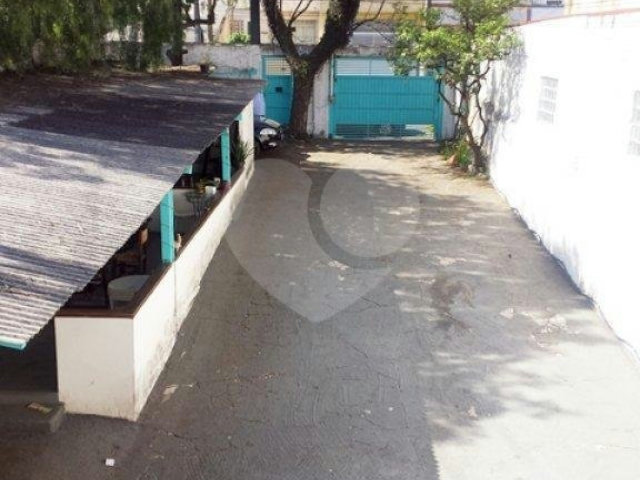 Casa à venda com 1 quarto em Indianópolis, São Paulo, SP