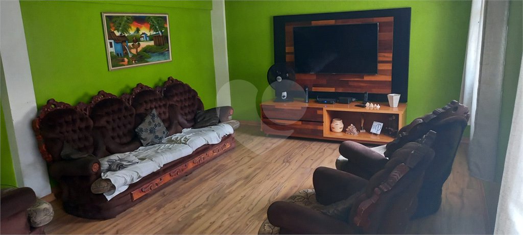 Sobrado à venda com 4 quartos em Água Fria, São Paulo, SP