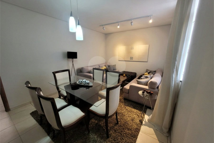Sobrado à venda com 4 quartos em Santana, São Paulo, SP