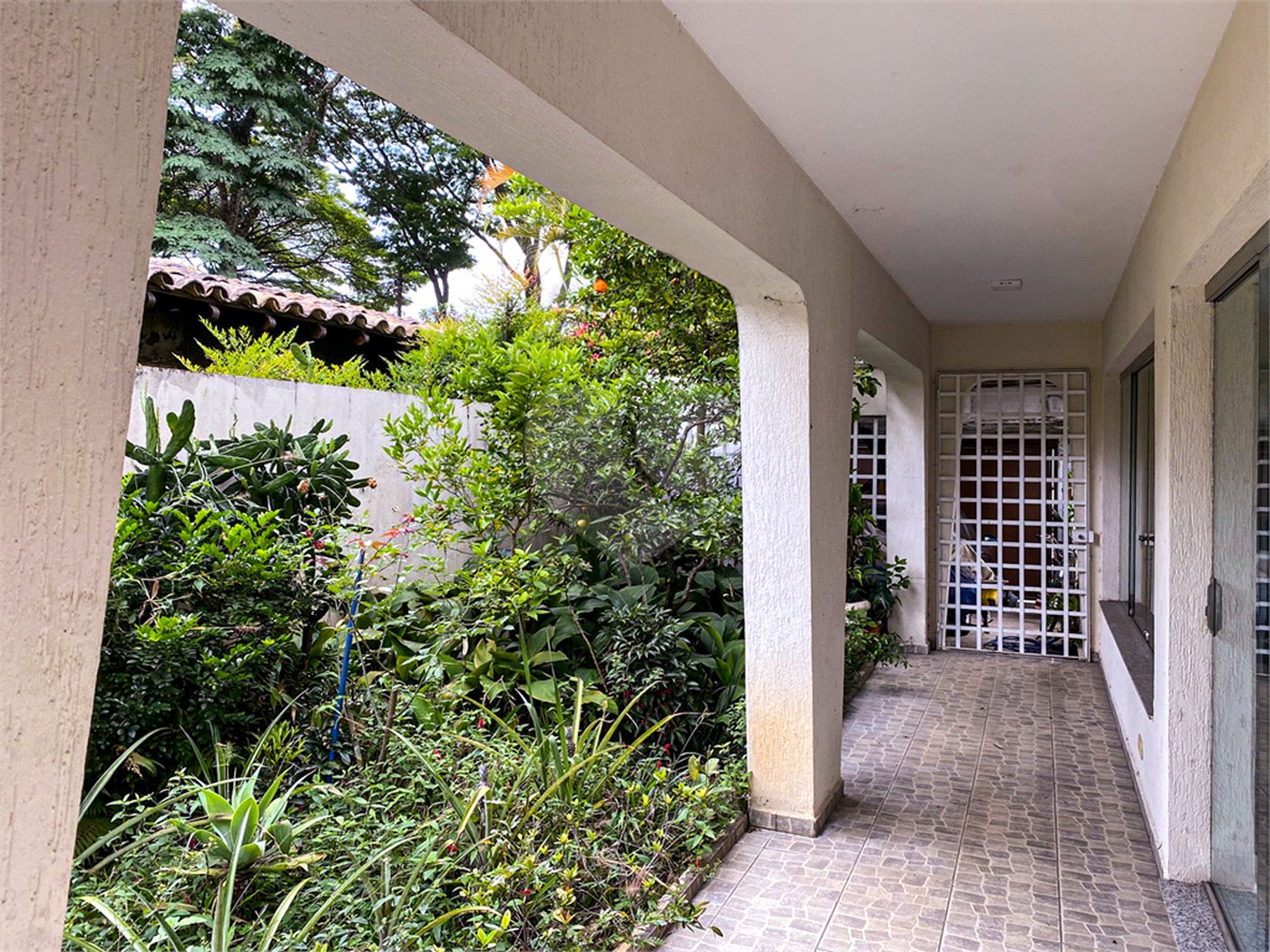 Casa à venda com 5 quartos, sendo 3 suítes, em Brooklin, São Paulo, SP