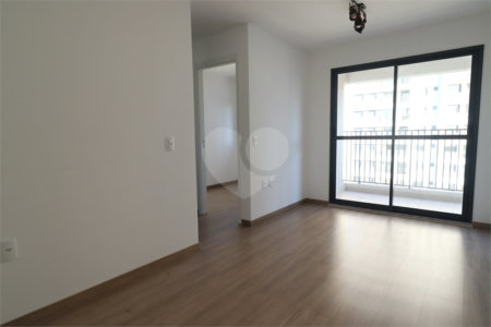 Apartamento à venda com 3 quartos, sendo 1 suíte, em Vila Anastácio, São Paulo, SP