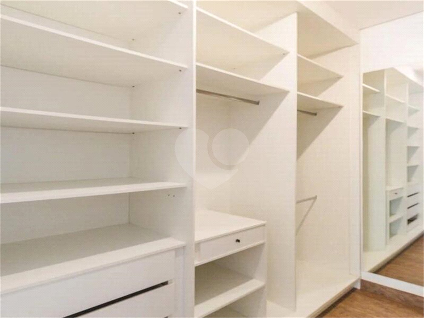 Casa à venda com 3 suítes no condomínio Jardim Reserva Bom Viver de Indaiatuba, Indaiatuba - SP