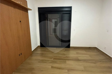 Casa à venda com 3 quartos, sendo 1 suíte, no condomínio Cond Laguna, Indaiatuba - SP