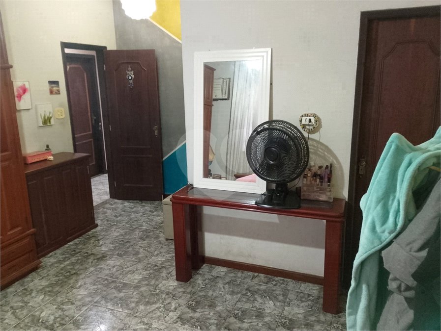 Casa à venda com 3 quartos, sendo 1 suíte, em Campo Grande, Rio de Janeiro, RJ