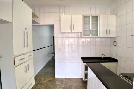 Sobrado à venda com 3 quartos, sendo 1 suíte,  em Vila Mazzei, São Paulo, SP