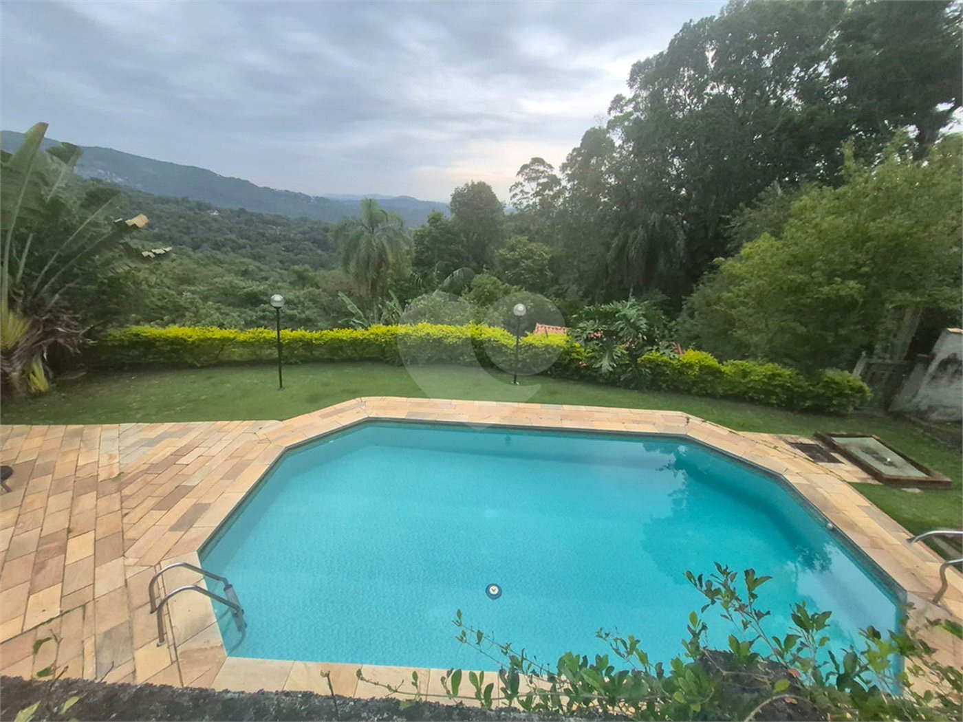 Casa à venda com 2 quartos, sendo 1 suíte, no condomínio Sausalito, Mairiporã - SP