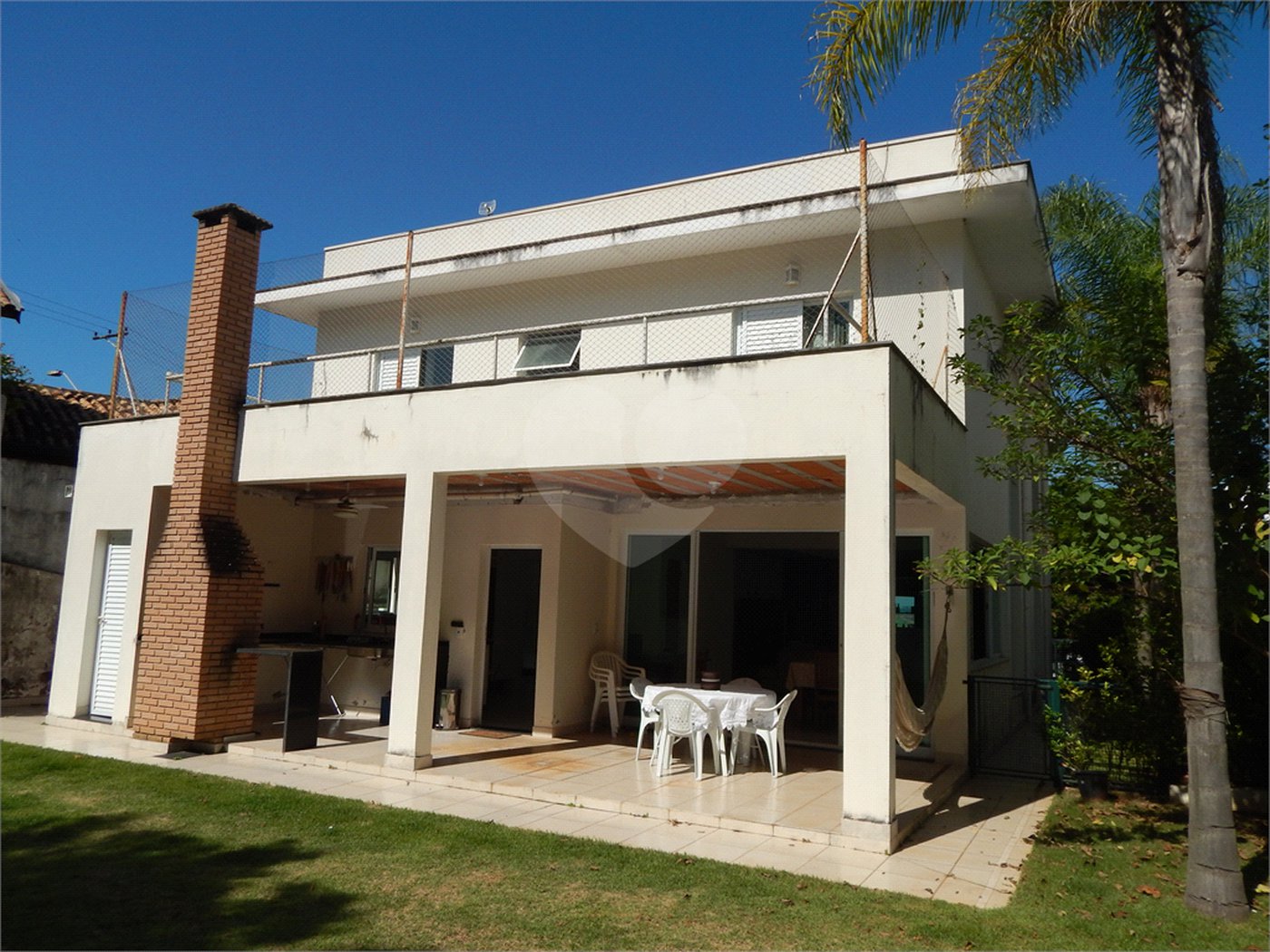 Casa à venda com 3 suítes no condomínio Alpes de Vinhedo, Vinhedo - SP