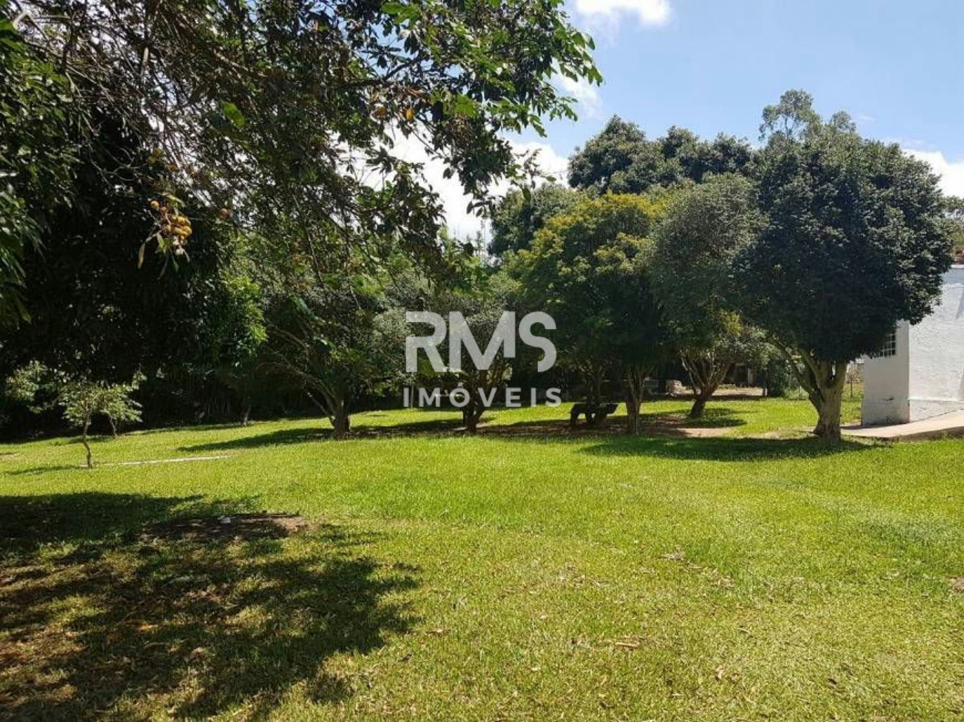 Chácara à venda ou para alugar com 8 quartos em Bairro Aguas do Cururu, Cabreúva, SP