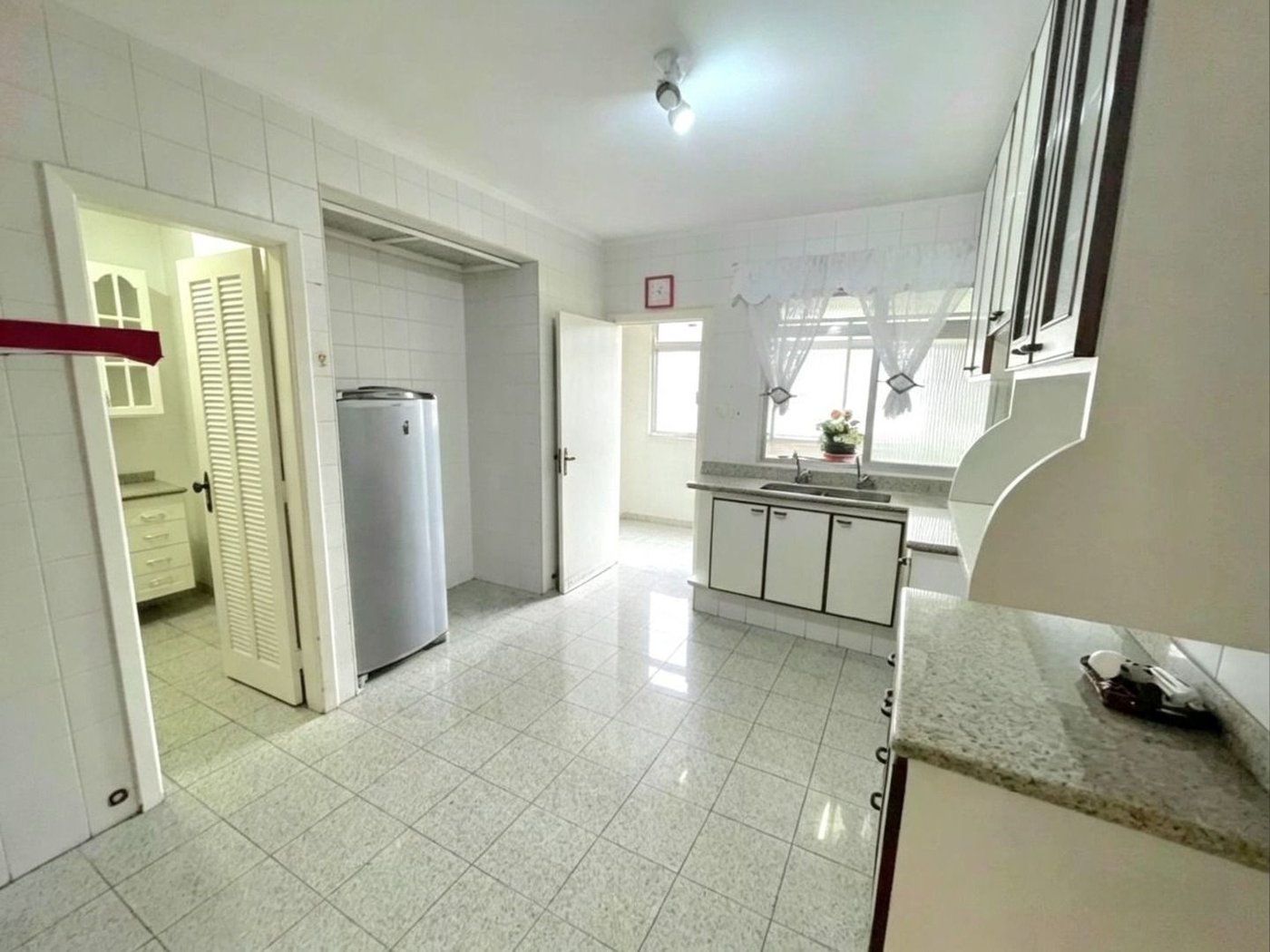 Apartamento com 3 dormitórios à venda, 152 m² por R$ 999.000,00 - Gonzaga - Santos/SP