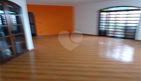 Casa à venda com 3 quartos, sendo 2 suítes,  em Parada Inglesa, São Paulo, SP