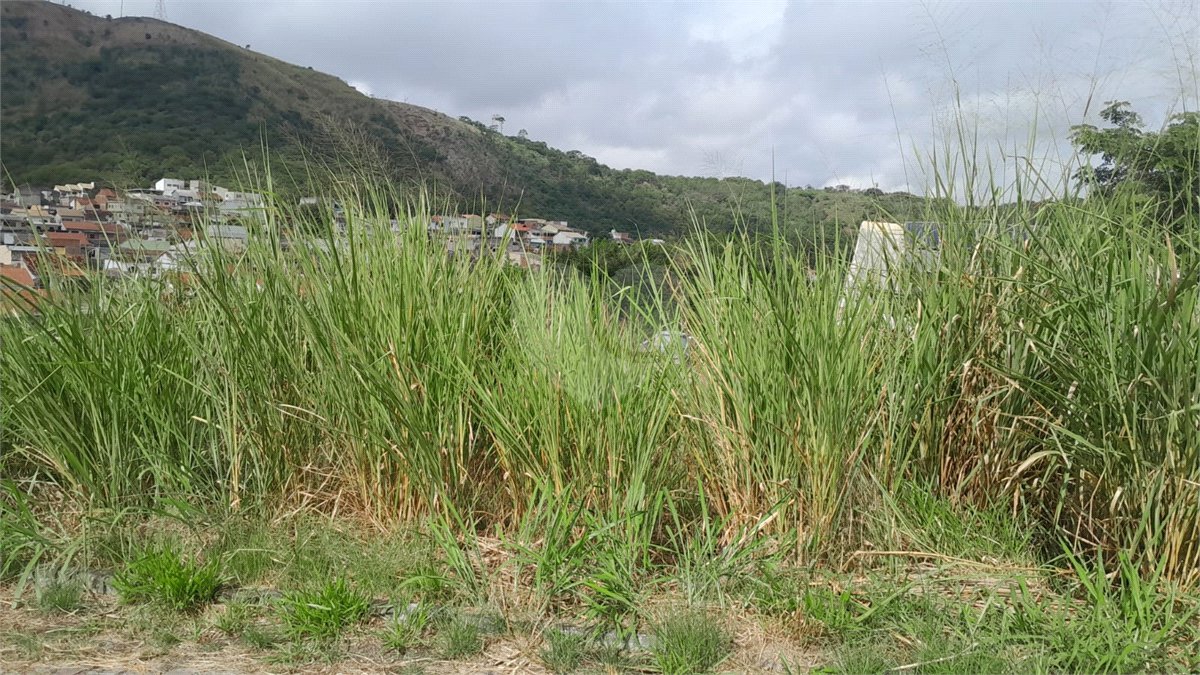 Terreno à venda no condomínio Residencial Mirela - Lotes e Terrenos, Rio de Janeiro - RJ