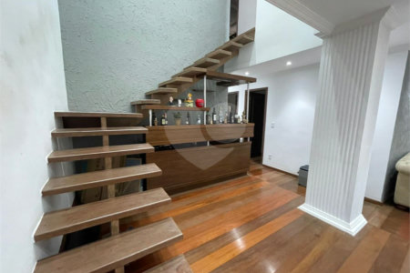 Casa à venda com 4 quartos, sendo 1 suíte, em Campo Grande, Rio de Janeiro, RJ