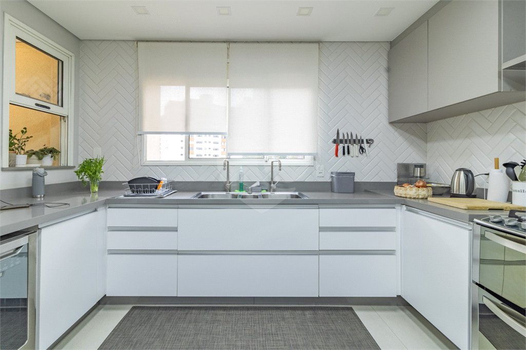 Apartamento à venda com 4 suítes em Vila Mariana, São Paulo, SP