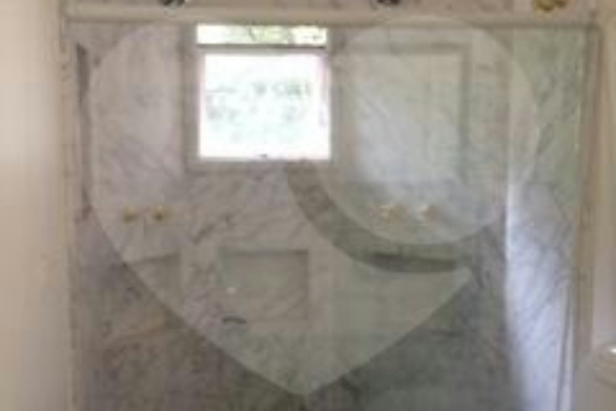Sobrado à venda com 4 quartos, sendo 2 suítes, em Alpes da Cantareira, Mairiporã, SP