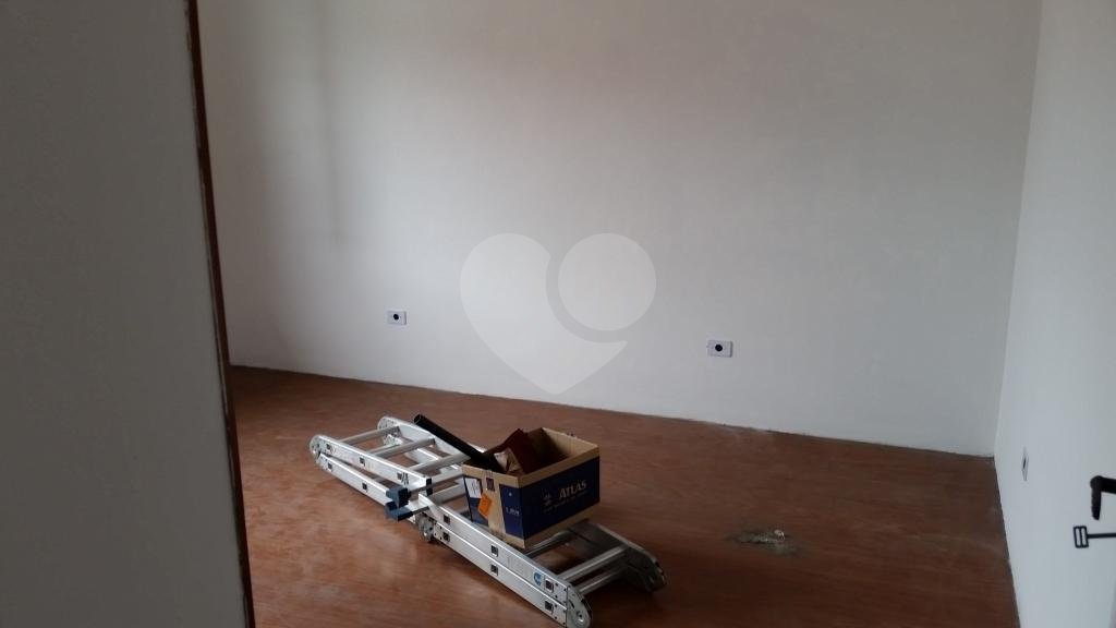 Sobrado à venda com 4 quartos em Vila Guilherme, São Paulo, SP