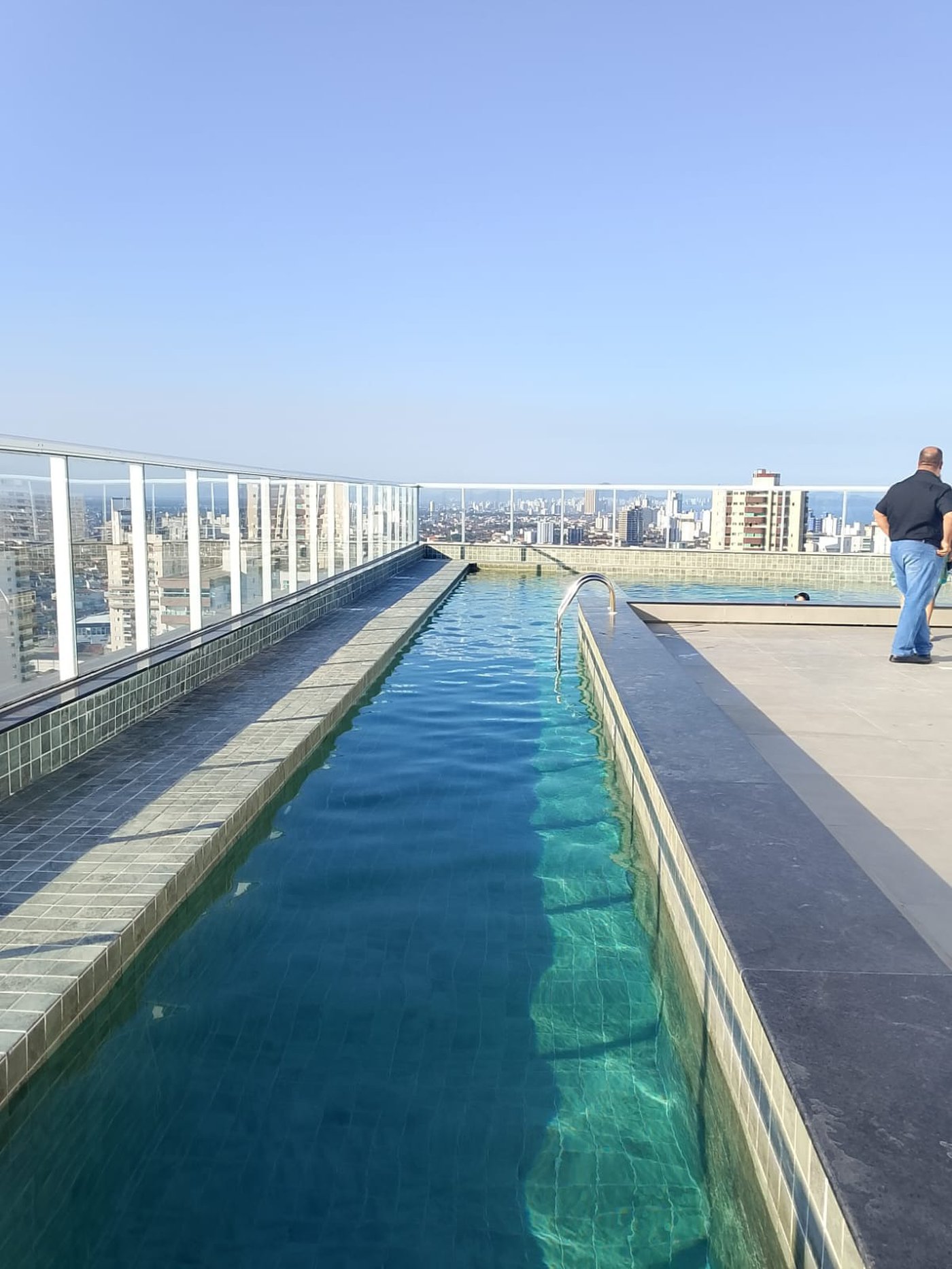 Apartamento à venda com 1 suíte em Caiçara, Praia Grande, SP