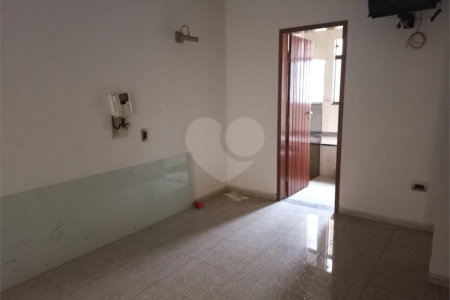 Sobrado à venda com 3 quartos, sendo 2 suítes, em Parada Inglesa, São Paulo, SP