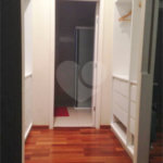 Sobrado à venda com 4 quartos, sendo 1 suíte, em Jardim Novo Mundo, São Paulo, SP