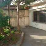 Casa Térrea a venda 2 Dormitórios , 3 Vagas , 110 m² construida e 208 de terreno!