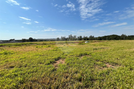 Lote a venda no Essenza