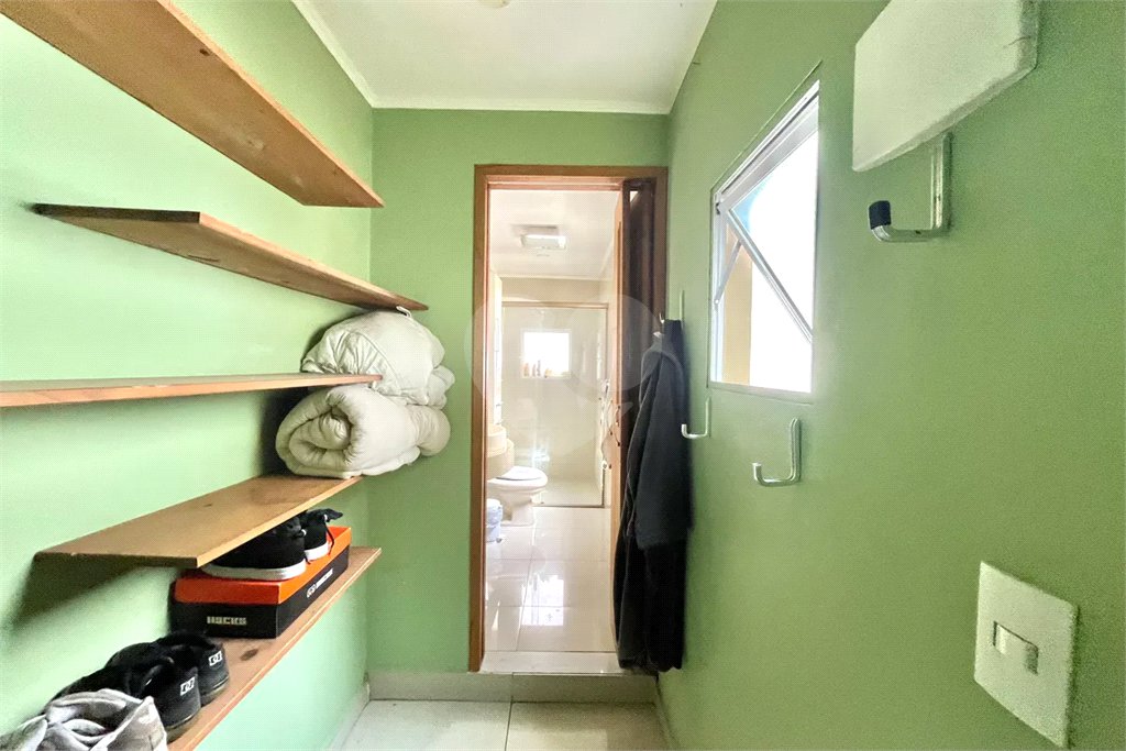 Sobrado espaçoso à venda com 220m² no Planalto Paulista