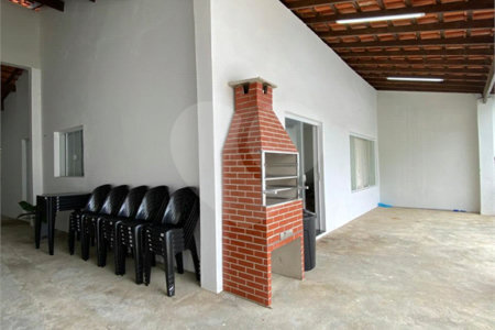 Casa à venda com 3 quartos, sendo 1 suíte, em Vila Vilma (mailasqui), São Roque, SP