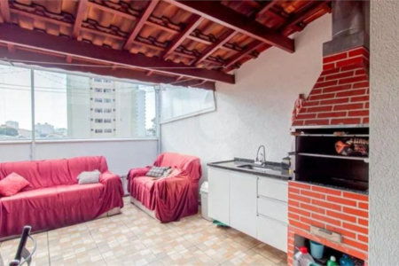 Casa à venda com 2 suítes no condomínio Residencial Flor de Lis, São Paulo - SP
