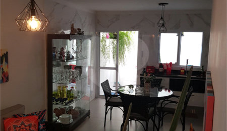 Casa à venda com 3 suítes no condomínio Residencial Mattos, São Paulo - SP