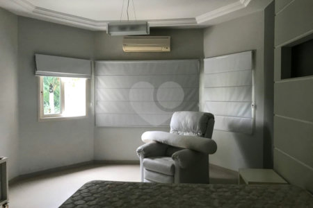 Casa à venda com 5 quartos, sendo 3 suítes, no condomínio Mansões da Prata, Rio de Janeiro - RJ