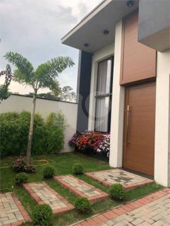 Casa à venda com 2 quartos, sendo 1 suíte, em Pinheirinho, Vinhedo, SP