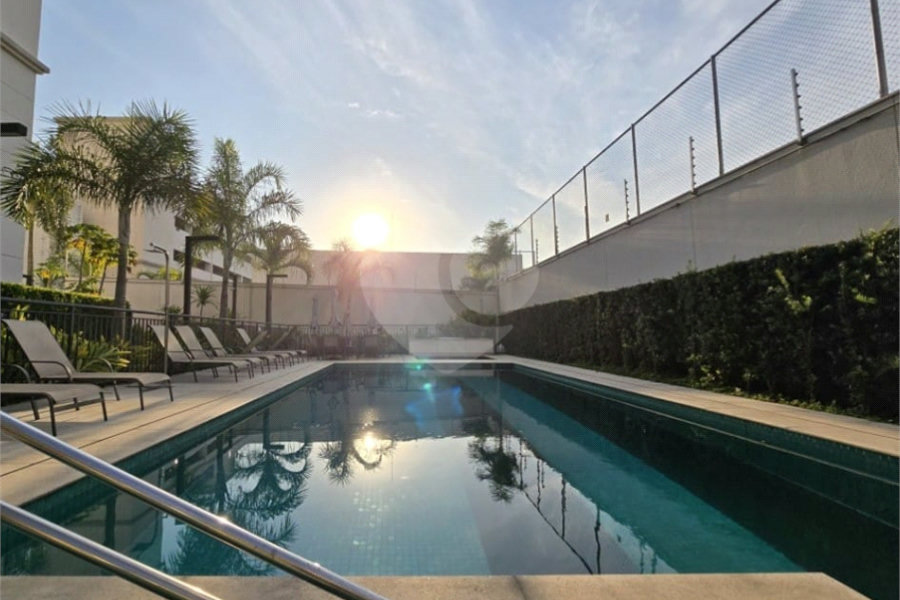 Apartamento à venda com 3 quartos, sendo 1 suíte,  em Vila Guilherme, São Paulo, SP