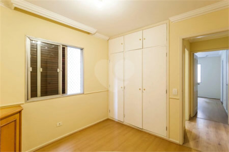 Apartamento à venda com 2 quartos, sendo 1 suíte, em Vila Uberabinha, São Paulo, SP
