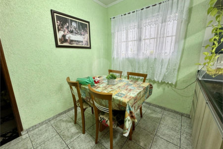 Sobrado à venda com 3 quartos em Jardim Aricanduva, São Paulo, SP
