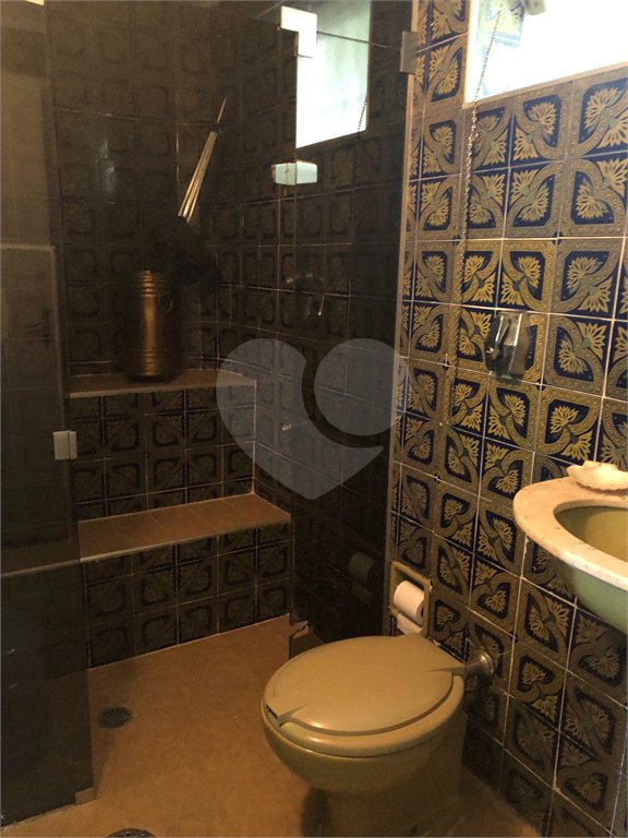 Sobrado à venda com 5 quartos, sendo 1 suíte,  em Jardim São Bento, São Paulo, SP