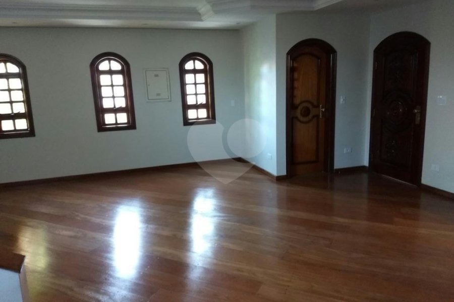 Casa à venda com 4 suítes em Tremembé, São Paulo, SP