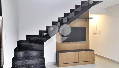 Sobrado à venda com 2 quartos em Santana, São Paulo, SP