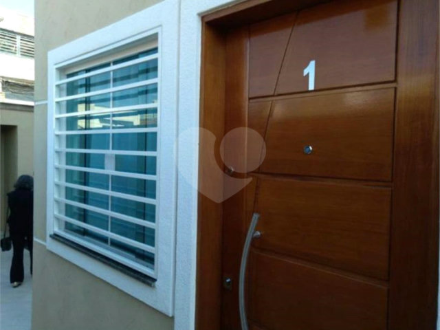 Casa à venda ou para alugar com 2 suítes no condomínio Residence Adelina, São Paulo - SP