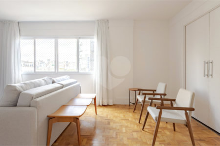 Apartamento à venda com 3 quartos, sendo 1 suíte, em Itaim Bibi, São Paulo, SP